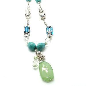 Vintage Avon Glass Lampwork Blue/Green Necklace 16 inch